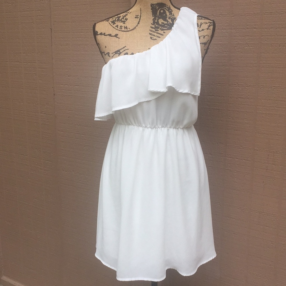 Sz M Color Me Red White One Shoulder Dress